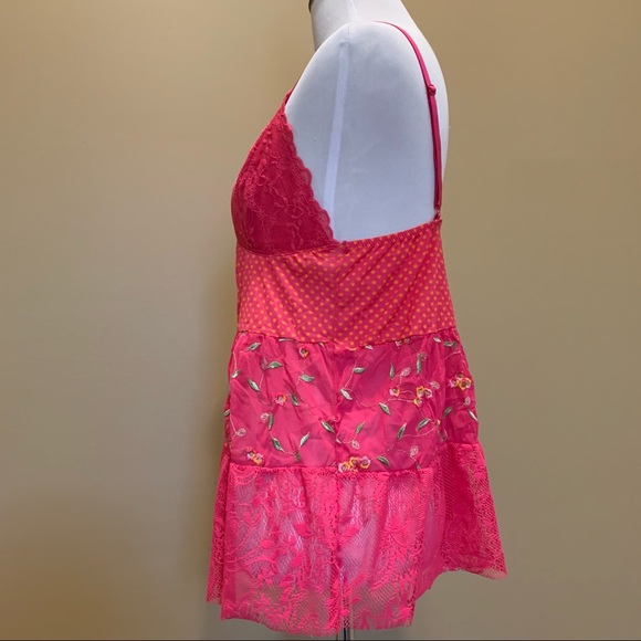 VS Vintage Floral Embroidered Babydoll Lingerie - Picture 10 of 11